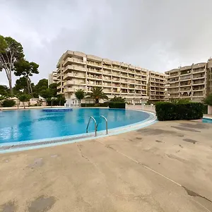 https://apartsalou-lea.catalonia-hotels.com